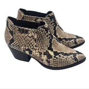 Aldo Faux Snake Skin Ankle Boots‎ Size 6.5